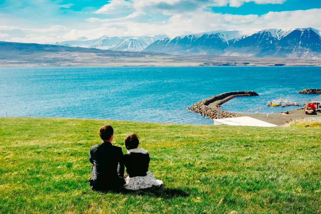 你的世界本该围着你转诺亚书房_每天一篇深度长文,帮你升级思维与认知!诺亚书房官网_每天一篇深度长文,帮你升级思维与认知!