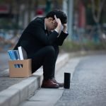 用更大的世界稀释痛苦诺亚书房_每天一篇深度长文,帮你升级思维与认知!诺亚书房官网_每天一篇深度长文,帮你升级思维与认知!