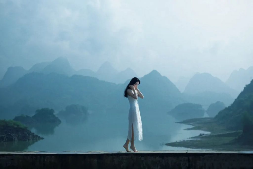 为什么你总是感觉和别人玩不熟?诺亚书房_每天一篇深度长文,帮你升级思维与认知!诺亚书房官网_每天一篇深度长文,帮你升级思维与认知!