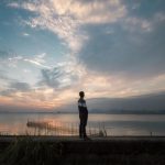 相信我,看完你和任何人社交就都不紧张了诺亚书房_每天一篇深度长文,帮你升级思维与认知!诺亚书房官网_每天一篇深度长文,帮你升级思维与认知!