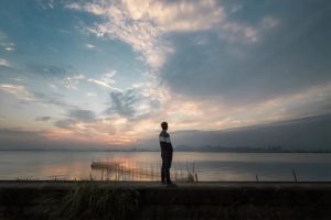 相信我,看完你和任何人社交就都不紧张了诺亚书房_每天一篇深度长文,帮你升级思维与认知!诺亚书房官网_每天一篇深度长文,帮你升级思维与认知!